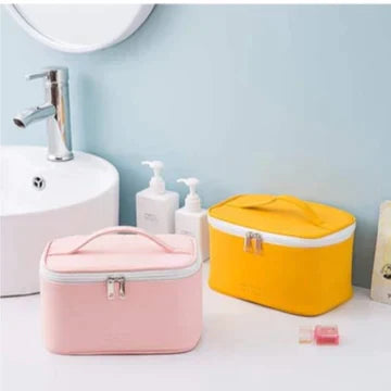 Travel Luxe Beauty Organizer