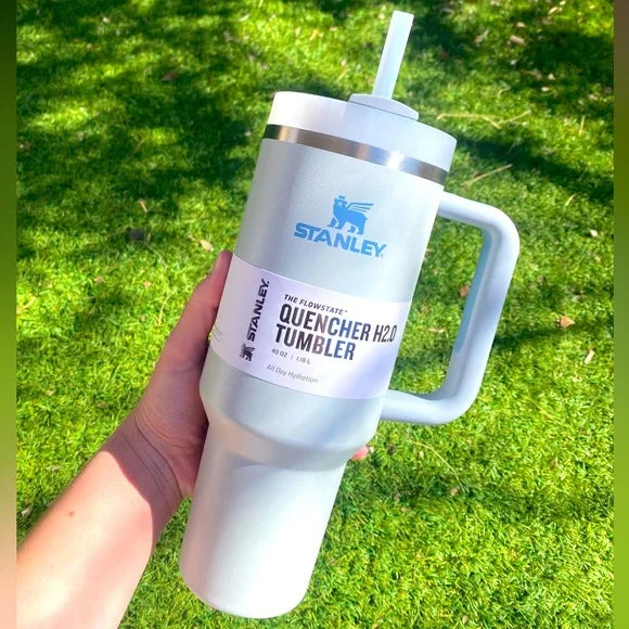 Stanley Quencher H2.0 Tumbler 40 oz-Pomelo-Fog-Pool Blue