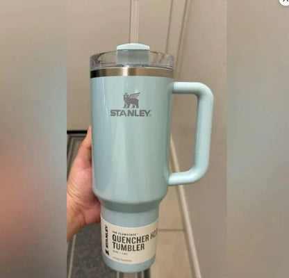 Stanley Quencher H2.0 Tumbler 40 oz - Blueberry Milk Shimmer