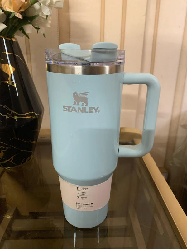 Stanley Quencher H2.0 Tumbler 40 oz - Blueberry Milk Shimmer