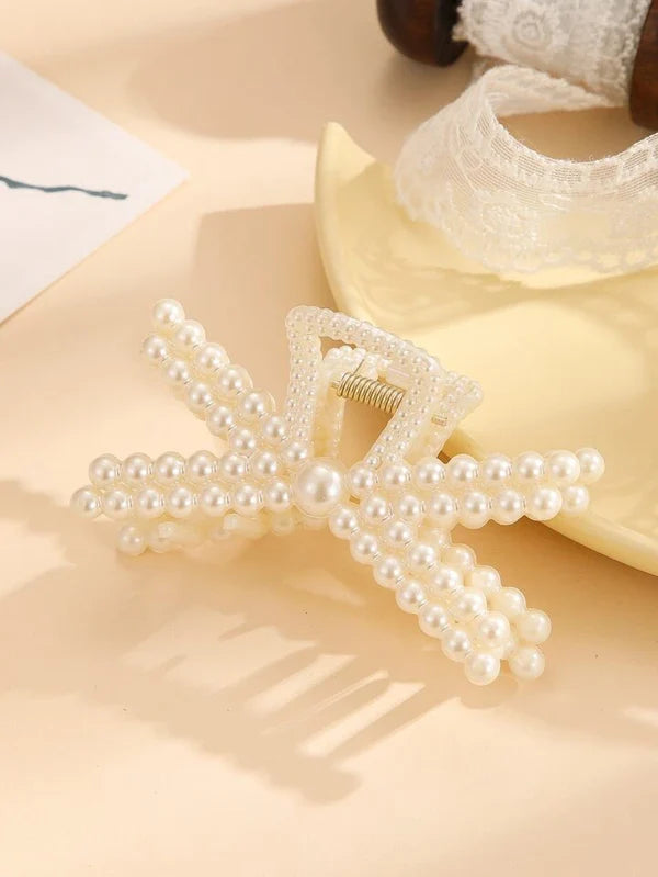 Faux Pearl Claw Clip