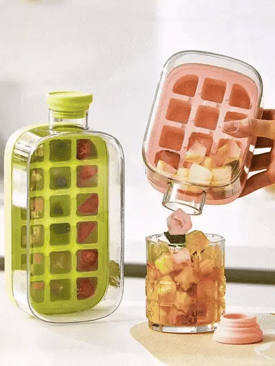 2-in-1🧊 NEW Trend Ice Cube Bottle 🍾 500ml