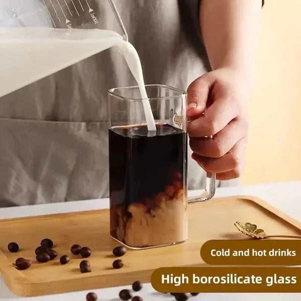 Plain Glass With Handle & Wooden Lid