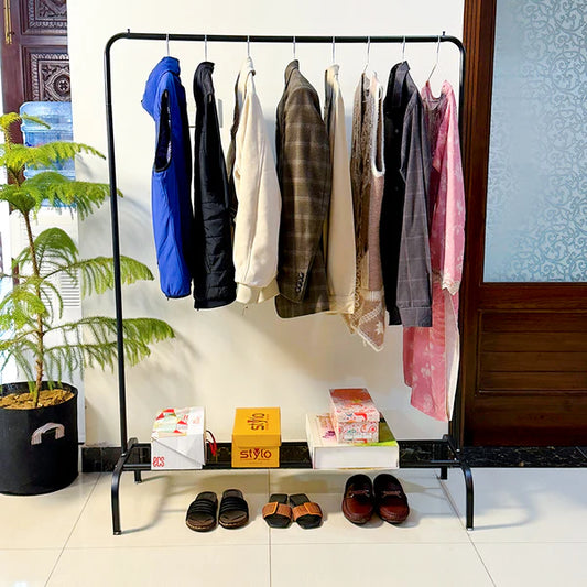 Single Pole Metal Cloth Stand (A)