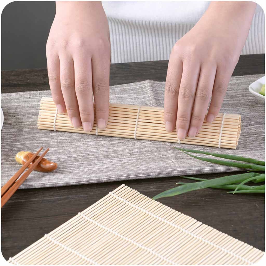Sushi Roller Bamboo Material Rolling Mats.